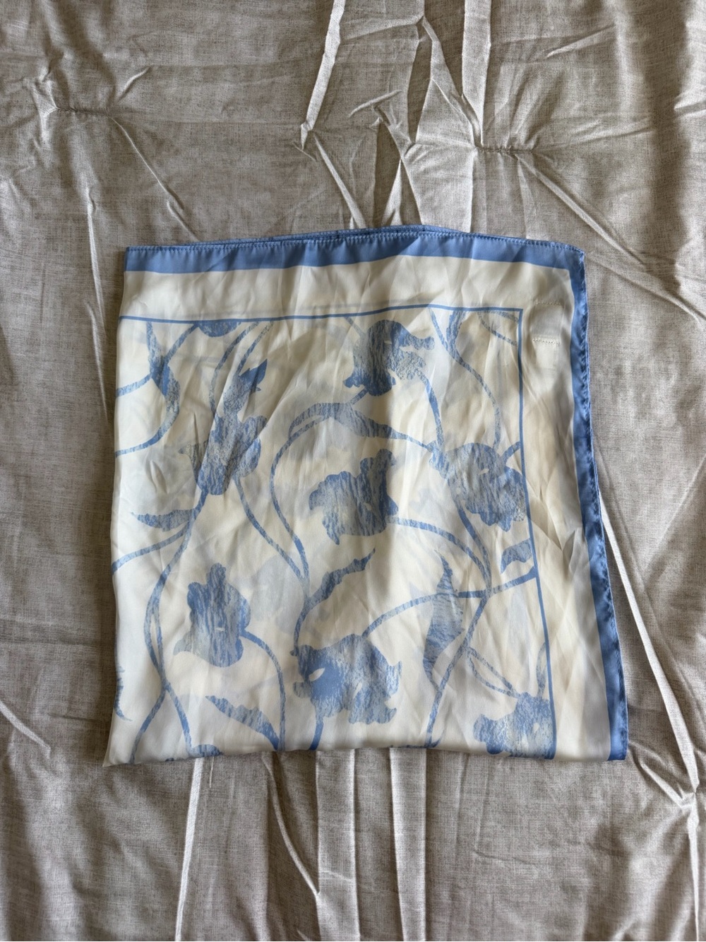 A New Day Blue and Cream Floral Head Scarf/Accessory (OS)